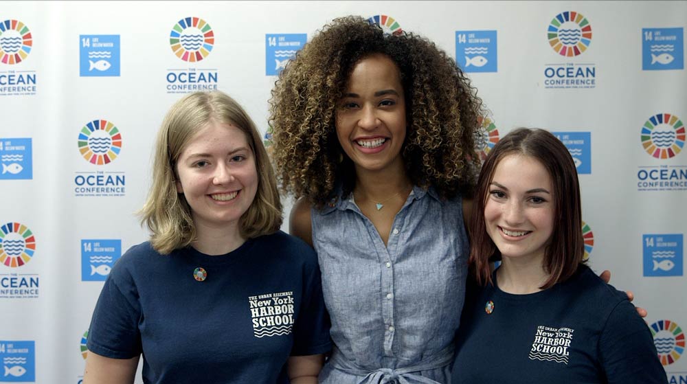 Students from the Billion Oyster Project in New York