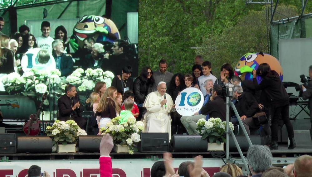 Pope Francis celebrates Earth Day Connect4Climate