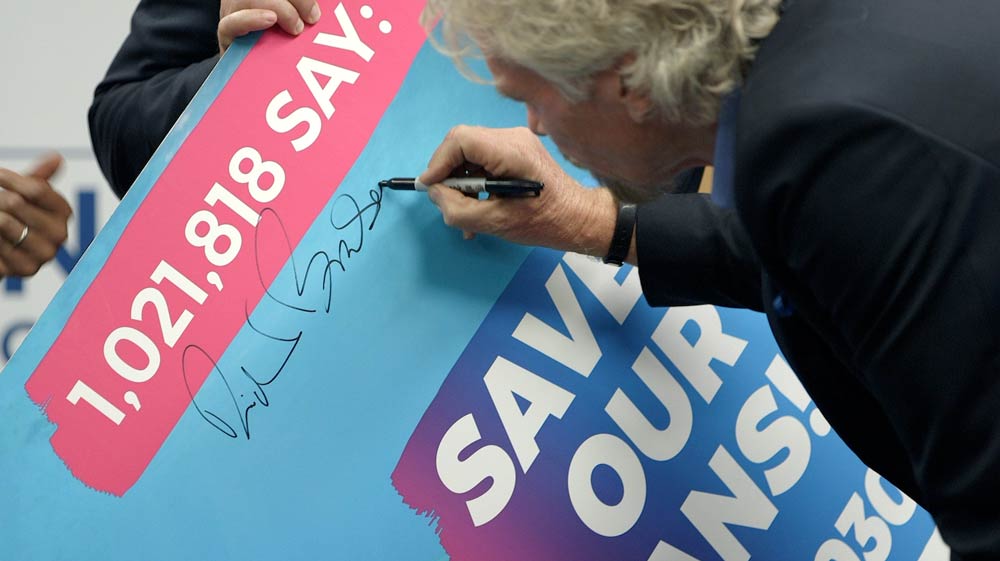 Richard Branson signature at the SDGDMZ for the Oceans Conference in New York.