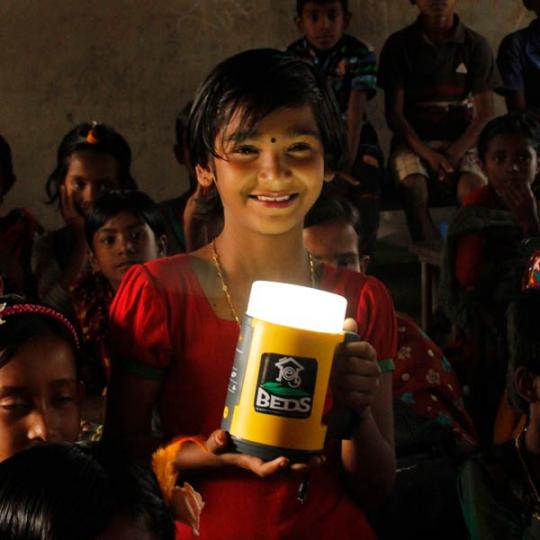 Solar lamps brightened the coastal villagers' lives in Bangladesh